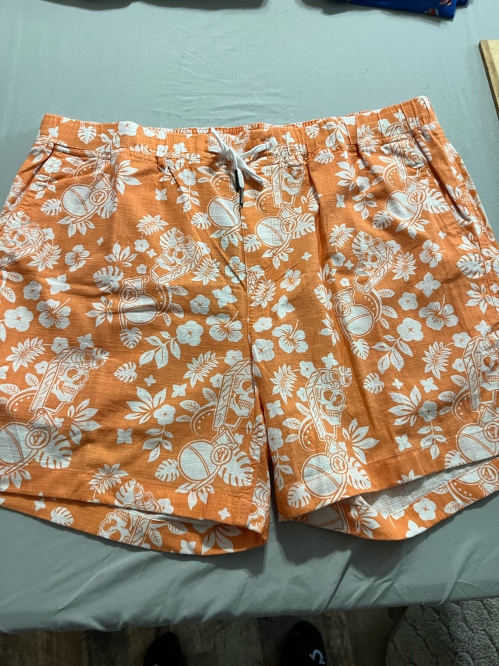 Grunt Style XL Orange & White Tropical Shorts
